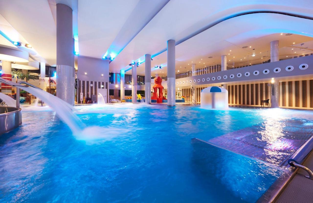 Vacationclub - Baltic Park Fort Apartament E.116 Świnoujście Екстериор снимка